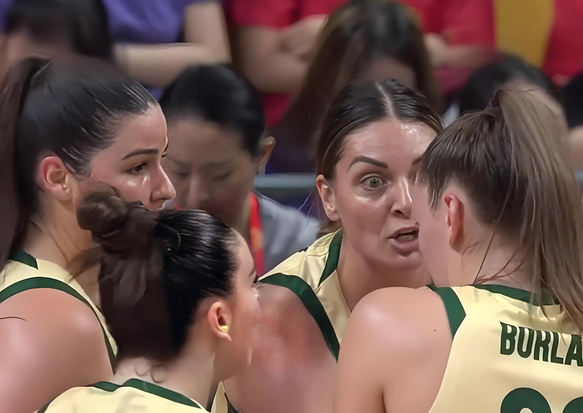 开运体育登录 -cba常规赛后个别球迷在马路上呼喊不当言论